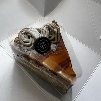 Paris Baguette - Tiramisu Cake Slice - Coffee & Tea Near Me - San Gabriel, California Paris Baguette - Tiramisu Cake Slice - Coffee & Tea Near Me - San Gabriel, California