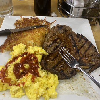 D'licious Caffe - T T-Bone Steak - Waffles Near Me - Reno, Nevada D'licious Caffe - T T-Bone Steak - Waffles Near Me - Reno, Nevada
