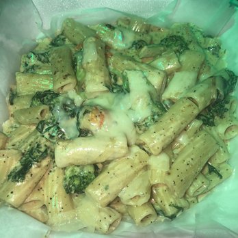 Eden - Alfredo pasta with kale, broccoli and mushrooms - Hookah Bars Near Me - Atlanta, Georgia