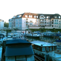 Les Relais d'Alsace - Blick auf den Hafen