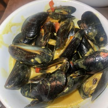 The North Fork - Spicy Mussels - New American Near Me - New York, New York