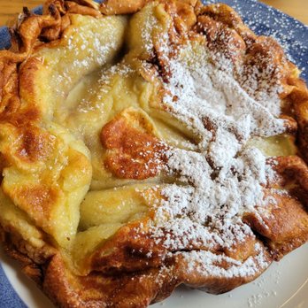 Hollandberry Pannekoeken - Blueberry panakukan - Cafes Near Me - Rochester, Minnesota