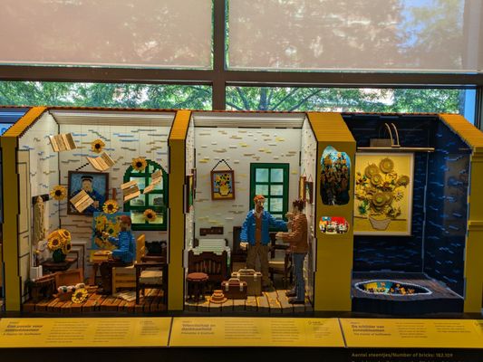 Van Gogh Museum by null