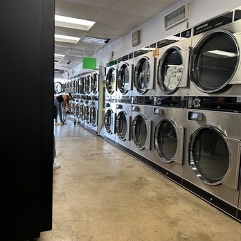 Epic Laundromat - Laundromat Near Me - Denver, Colorado
