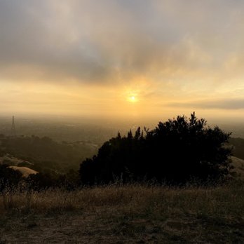 Hunter's Point - Hiking Near Me - Saratoga, California
