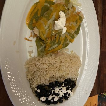 Beso - Chicken enchiladas - Spanish Near Me - Staten Island, New York