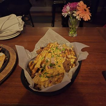 Mother’s Ruin - Human style fries - New American Near Me - Chicago, Illinois Mother’s Ruin - Human style fries - New American Near Me - Chicago, Illinois