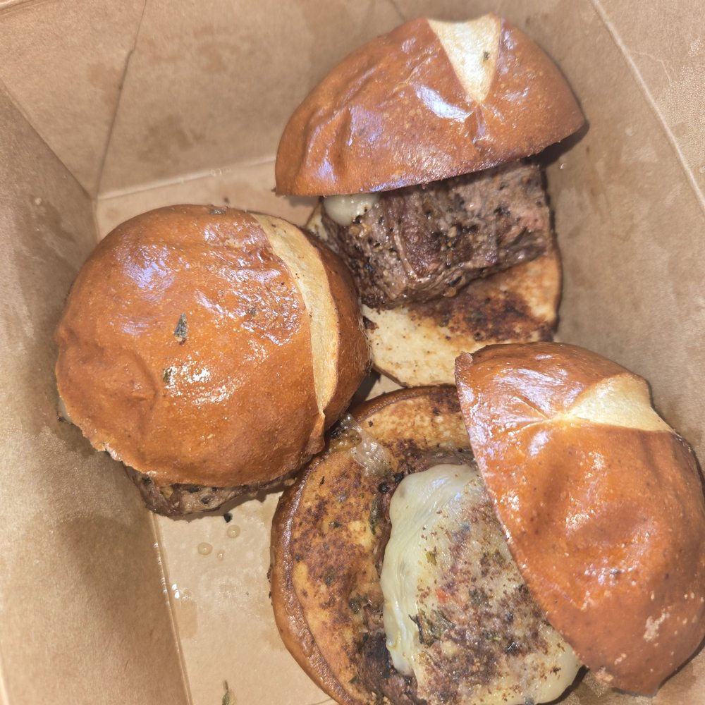 Nicky's of Beverly - Filet Sliders - Burgers Near Me - Chicago, Illinois