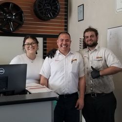 Les Schwab Tire Center
