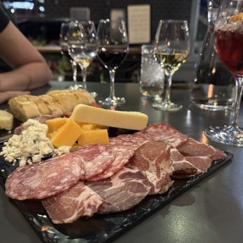 Bigsby's Folly - Chefs choice charcuterie, wine flight and Sangria. - Wineries Near Me - Denver, Colorado