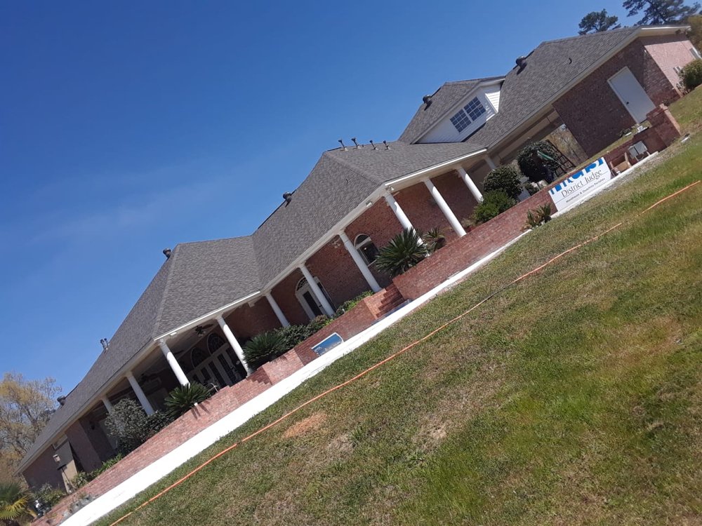 Slide of Nga Roofing & Construction