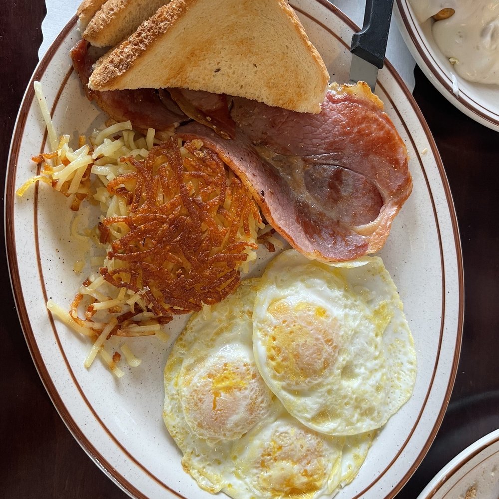 The Villa Diner - Italian Near Me - Charlottesville, Virginia