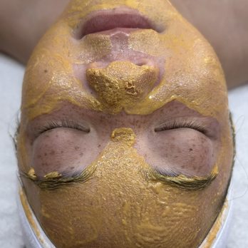 Radiant Skin Aesthetics - Glo2Facial with Gold Flakes - Skin Care Near Me - Burlingame, California