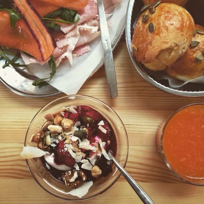 Café Pom & Flora Södermalm by null