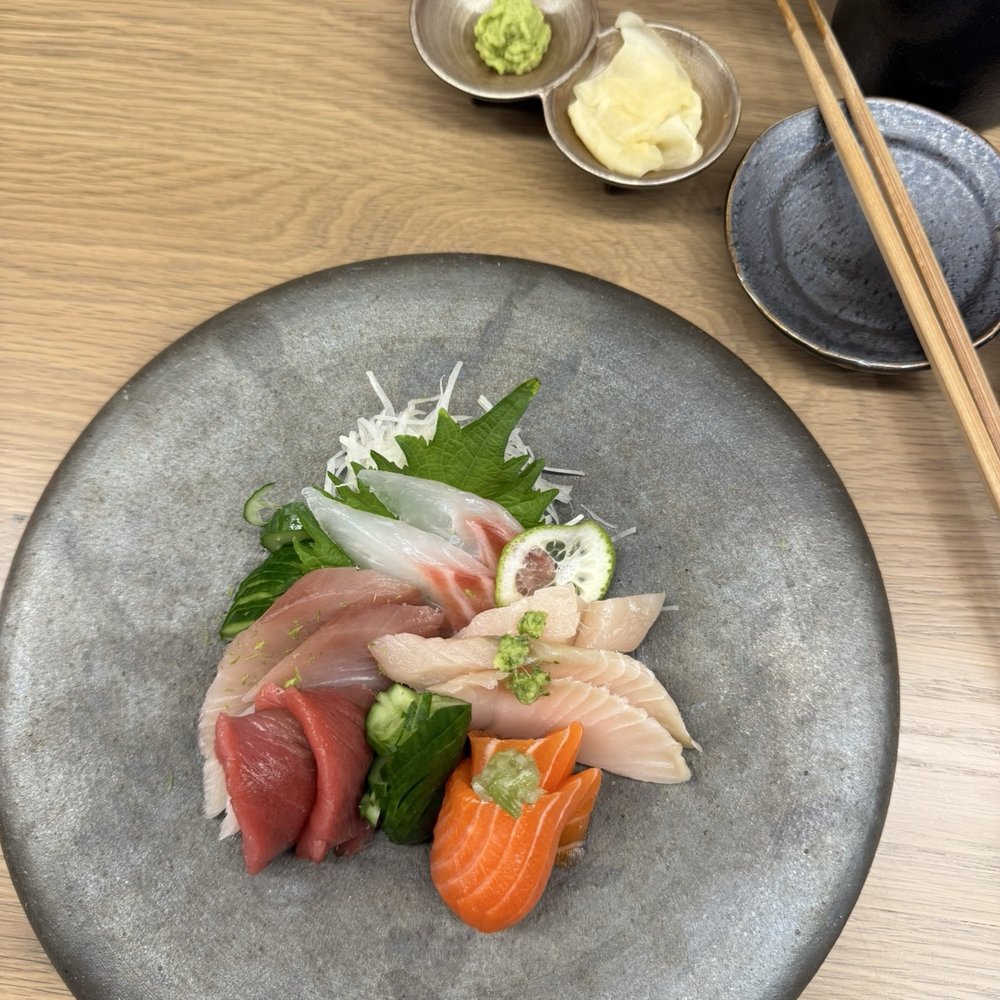 Akoya Omakase - 10piece sashimi Lunch - Japanese Near Me - Kansas City, Missouri Akoya Omakase - 10piece sashimi Lunch - Japanese Near Me - Kansas City, Missouri