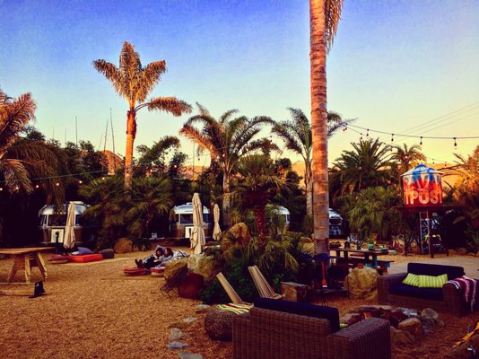 Caravan Outpost by null