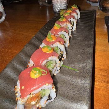 TenTen - Spicy Tuna Maki Roll - Japanese Near Me - Austin, Texas