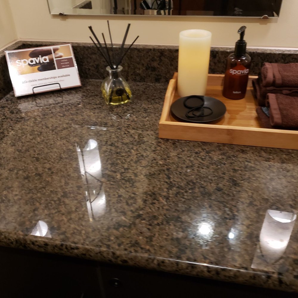 Spavia  Fishers - Changing room - Skin Care Near Me - Fishers, Indiana