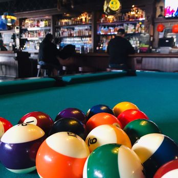 Stag Bar + Kitchen - Nice vibe - Pizza Near Me - Newport Beach, California
