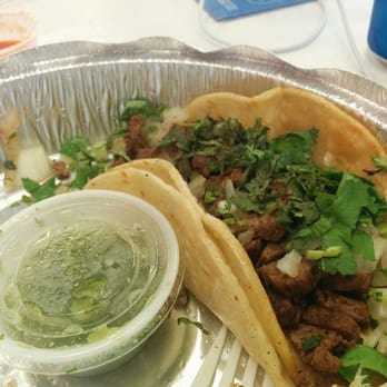 Tacos Rojas - Steak tacos with fresh cilantro and onion - Mexican Near Me - Roanoke, Virginia