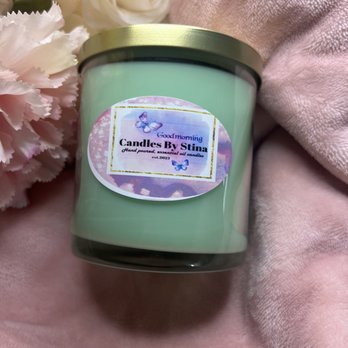 Candles By Stina - Scent: Honeydew Melon 
Available in all sizes.  
Wax melts ($6)
8oz jar ($12)- pink
12.1 oz ($17
20oz is a 3 wick candle for ($26) - Candle Stores Near Me