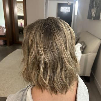 Drybar - Walnut Creek - My hair completely flat within an hour of leaving the salon. - Blow Dry/Out Services Near Me - Walnut Creek, California Drybar - Walnut Creek - My hair completely flat within an hour of leaving the salon. - Blow Dry/Out Services Near Me - Walnut Creek, California