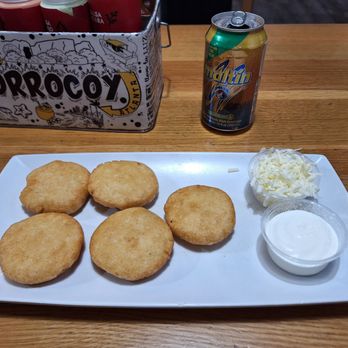 Arepa Grill - Mini cheese arepas ? - Venezuelan Near Me - Doraville, Georgia