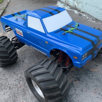 RC Boca Hobbies - Vintage Traxxas truck fixed and running like a top #RCBocahobbies - Hobby Shops Near Me - Deerfield Beach, Florida RC Boca Hobbies - Vintage Traxxas truck fixed and running like a top #RCBocahobbies - Hobby Shops Near Me - Deerfield Beach, Florida