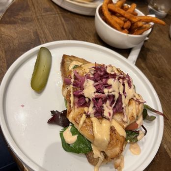Badgers - Lemon herb & chicken with sweet potato fries - Pubs Near Me - Londonderry, DRY Badgers - Lemon herb & chicken with sweet potato fries - Pubs Near Me - Londonderry, DRY