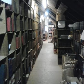 Baldwin Book Barn - So so chilly. - Bookstores Near Me - West Chester, Pennsylvania
