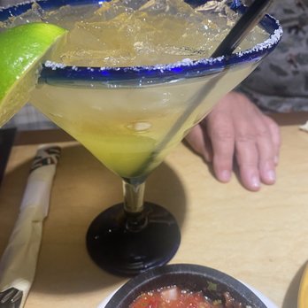 Kings Inn San Diego - Cadillac Margarita 22 oz - San Diego, CA