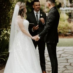 The Socal Wedding Officiant