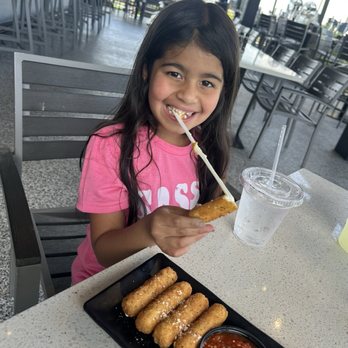 PopStroke - Cheese pull - Mini Golf Near Me - Sarasota, Florida