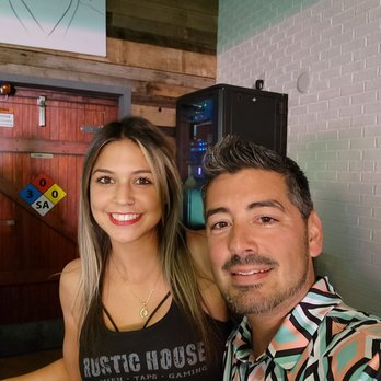 Rustic House - Rachael & Patrick - Pubs Near Me - Las Vegas, Nevada Rustic House - Rachael & Patrick - Pubs Near Me - Las Vegas, Nevada