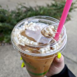 Bean Traders - Iced vanilla oat latte with mini marshmallows - lifewithhanny