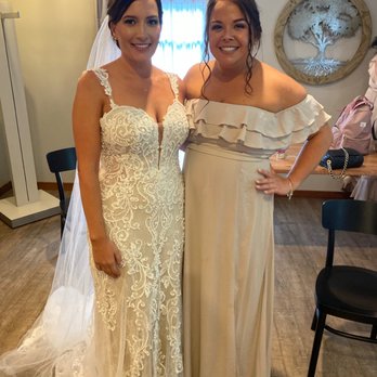 Sophisticated Rose - Sewing & Alterations Near Me - Milwaukee, Wisconsin