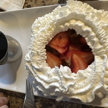 Mamas Kitchen - Waffles with strawberries and whip cream - Breakfast & Brunch Near Me - Seminole, Florida Mamas Kitchen - Waffles with strawberries and whip cream - Breakfast & Brunch Near Me - Seminole, Florida