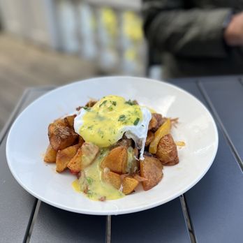 Limewood Bar & Restaurant - New American Near Me - Berkeley, California