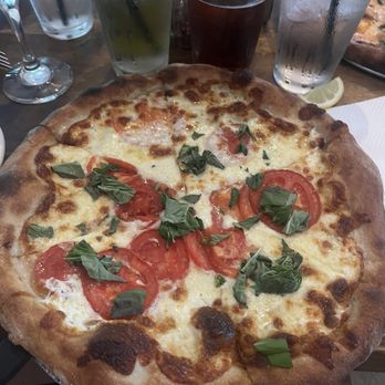 Reservoir Tavern - Margherita Pizza - Italian Near Me - Boonton, New Jersey Reservoir Tavern - Margherita Pizza - Italian Near Me - Boonton, New Jersey