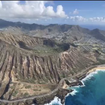 Honolulu Helicopter Tours - Mountain View - Aerial Tours Near Me - Honolulu, Hawaii