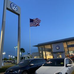 Clear Lake VW >> Front Of The Dealership Yelp Clear Lake VW >> Front Of The Dealership Yelp