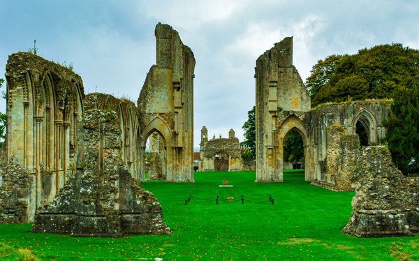 Glastonbury Abbey by null