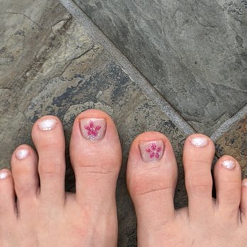 Lilah's Nail Spa - Nail Salons Near Me - La Jolla, California