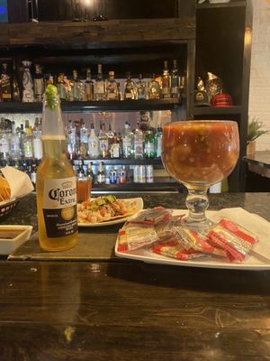 El Sinaloense Mariscos & Bar by null