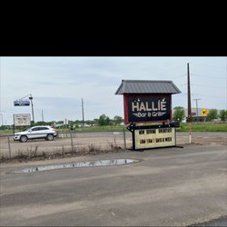 Hallie Bar & Grill