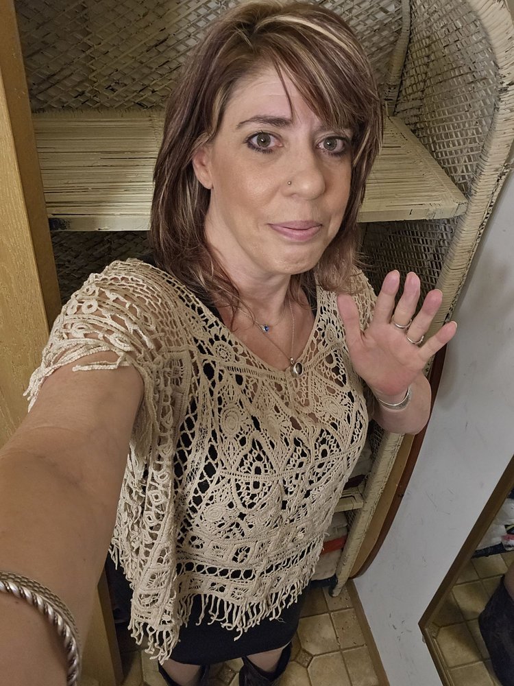 TURNING HEADS HAIR SALON Updated September 2024 13 Photos 640 1/2