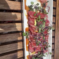 Aroma Tavern - Tuna sashimi plate