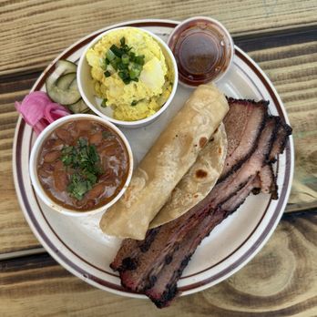South Barbecue - Barbecue plate (1/2 lb brisket, potato salad, borracho beans, 2 tortillas) - Barbeque Near Me - San Antonio, Texas South Barbecue - Barbecue plate (1/2 lb brisket, potato salad, borracho beans, 2 tortillas) - Barbeque Near Me - San Antonio, Texas
