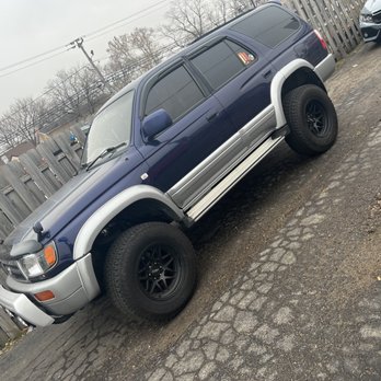 JBA Auto Sales - 1996 Toyota hilux surf - Car Dealers Near Me - Berwyn, Illinois JBA Auto Sales - 1996 Toyota hilux surf - Car Dealers Near Me - Berwyn, Illinois
