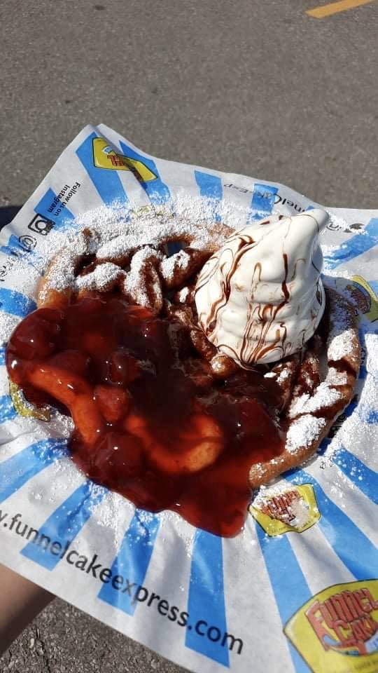 Funnel Cake Express Logo